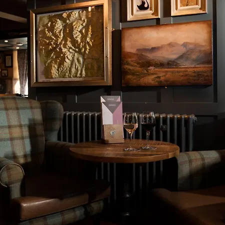 The Black Swan - The Collection Group Helmsley