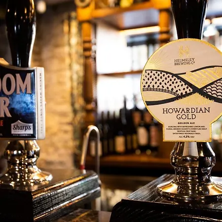 The Black Swan - The Collection Group ヘルムスリー