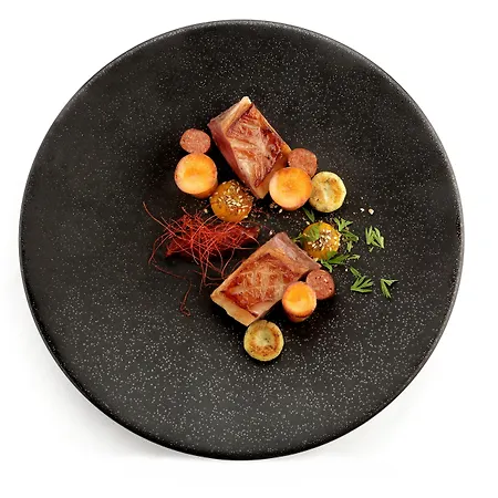 بيت ريفي The Black Swan - The Collection Group هلمسلي