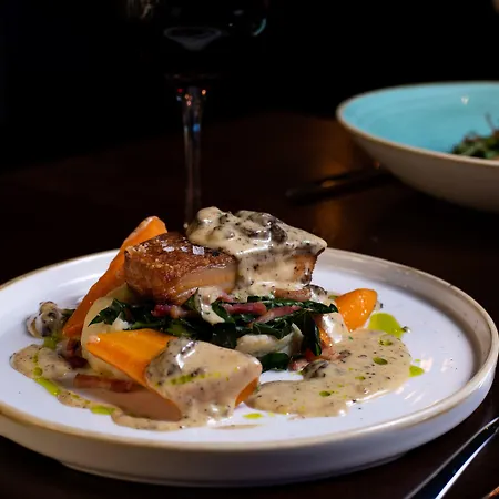 The Black Swan - The Collection Group Han/Misafirhane 4*