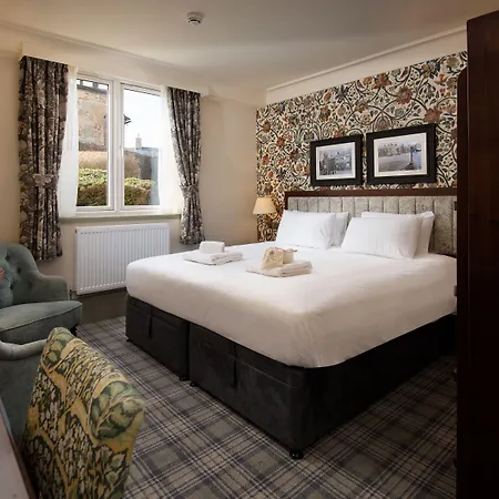 بيت ريفي The Black Swan - The Collection Group 4*