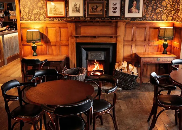 The Black Swan - The Collection Group Helmsley