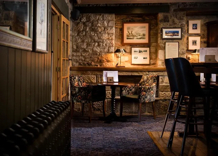 The Black Swan - The Collection Group Mini-hôtel Helmsley